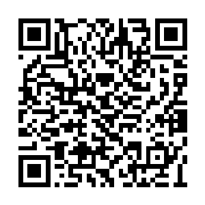她一直都怀疑那件事背后肯定是有解不开的误会二维码生成