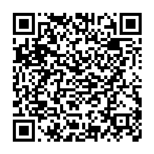她也忍不住微笑了起来――那是她第一次货真价实地接触到演员这个职业二维码生成