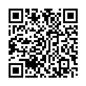 她伸出手掌去朝着贝利亚的胸口按了下去二维码生成