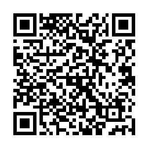 她可不想因为这个被军事学院抓到把柄说他们两人结伴二维码生成