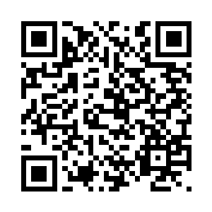 她对于刘飞回到华夏的目的极感兴趣二维码生成