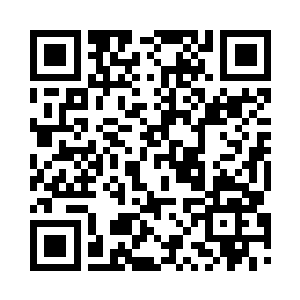 她对眼前的蒙面女子佩服得五体投地二维码生成