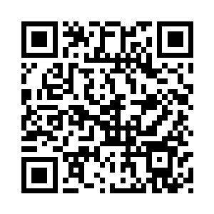 她已经习惯了在黑暗中一个人生活二维码生成