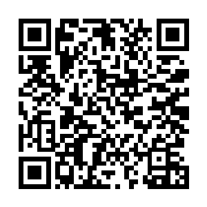她扯着嗓子就不客气的教训起了电话里不让人省心的表妹二维码生成