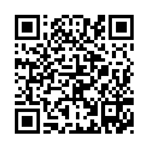 她方才正在清点之前大战的诸多战利品二维码生成