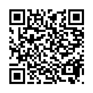 她有些按耐不住心中异样的情绪起伏二维码生成