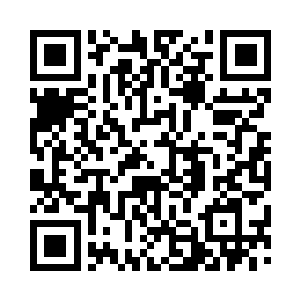 她每一剑都击打在对方刀身上最不受力之处二维码生成