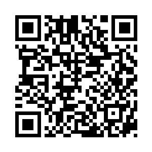 她的脸庞看上去大约也就二十多岁的样子二维码生成