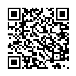 她看到她离自己的车已经有一段距离了二维码生成