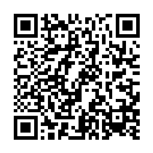 她自己也想弄清楚心里那种怪异的感觉究竟从何而来二维码生成