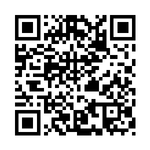 她迈着步子慢悠悠地从各座建筑门前经过二维码生成