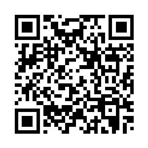 她还必须跟这个死基佬住一个房间二维码生成