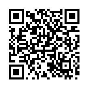 她这才转过身来急匆匆地跟那些乞丐们说二维码生成