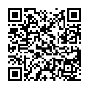 她连忙转头就发现顾漫和李川正用奇怪的眼神看着自己二维码生成