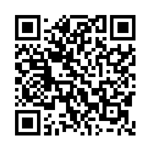 好像一阵风一样就朝霹雳小组的阵地扑了过来二维码生成