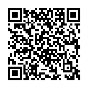 好舒服……妈咪从来都没有这样温柔地抱过自己二维码生成