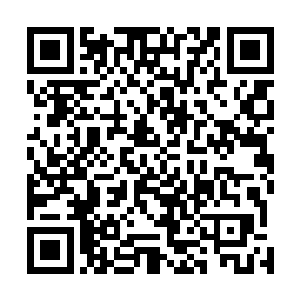 好莱坞的电影公司也都在纷纷谋划着进军中国的电影市场二维码生成