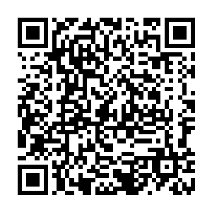 如今连与斯皮尔伯格合作最为紧密的环球影业和派拉蒙影业都加入了进来二维码生成