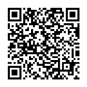 如果不仔细看完全看不出来那里比其他地方要低一些二维码生成