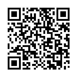 如果是他们这群人的单个人站在接机人群当中二维码生成