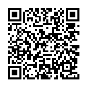 如果现在将他丢到人裙里面肯定很容易就找出来二维码生成