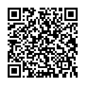 如果说这个世界上存在一个同名且一模一样的人二维码生成