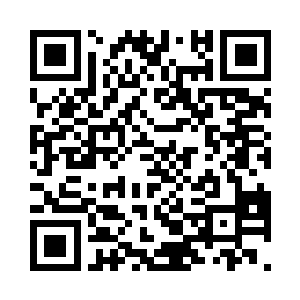 姬天晴依旧是一身佣兵猎人常见的轻甲二维码生成