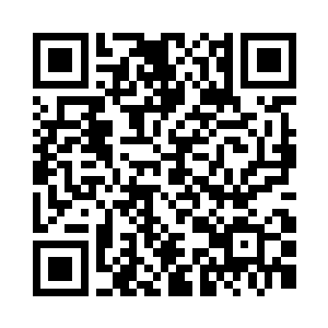 姬敏身边跟着一个身穿黑色衣服的女子二维码生成