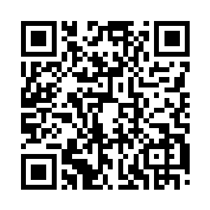 婉宁伸出手去勾那伸出的花枝想要凑在眼前看二维码生成