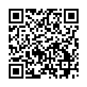 嫂子想起来前几天曹一凡递给她一张卡二维码生成