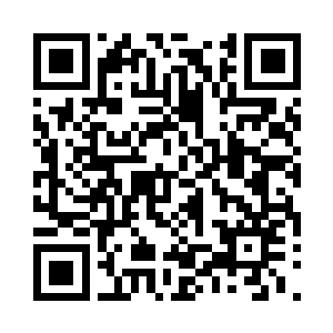 孙子轩一把抓住郑磊身上长袍胸口的位置二维码生成