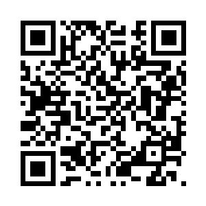 孙子轩抬头看了看脑袋顶上悬挂着的那口钟二维码生成