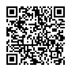 孙子轩的大舌头极具侵略性的冲进了玉女的樱唇二维码生成