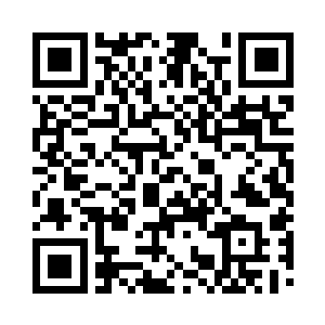 安健业手里的还死死地拽着萧莉莉的头发二维码生成