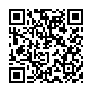 安妮在一边好像听故事一样听的津津有味二维码生成