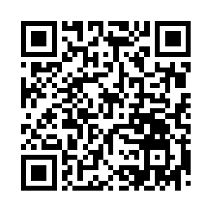 安德森看着这个很淡定的中国小白脸军人二维码生成