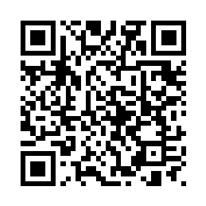 宛如一片黑色的海洋在地面上游动二维码生成