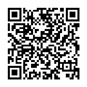 实际上他也没有打算用这种方法来赢得大家的尊重和认可二维码生成