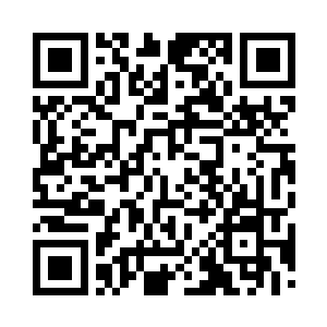 宸王小心翼翼地自慕容玥的怀中接过了女儿二维码生成