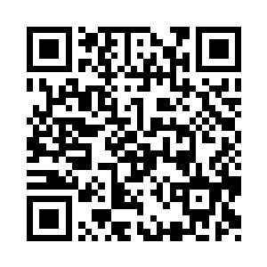 容易暗自关注着张德开身上的饰物挂件二维码生成