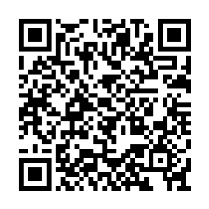 富商和官员们都笑眯眯的和刘宇他们打了个招呼二维码生成