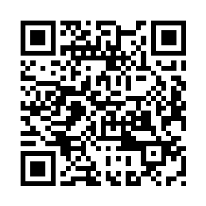 对上的便是君墨皇幽暗深邃的黑眸二维码生成