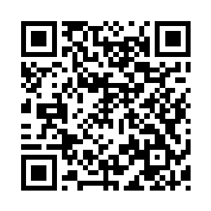 对于他的人品……秦方依然是不屑一顾的二维码生成