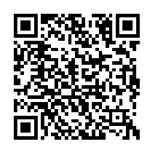 对的就是准备采访英勇入水救人英雄贝海的记者二维码生成