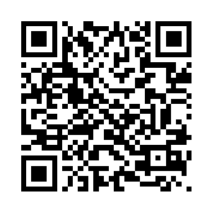 对着张丽敏乔建国叔叔阿姨的叫着二维码生成