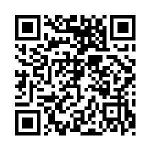 对面的那些侍卫终于发现了苏雨柔的存在二维码生成