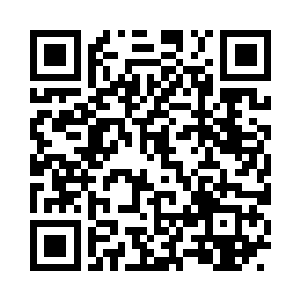 封不觉看着眼前那一望无际的滚滚黄沙二维码生成