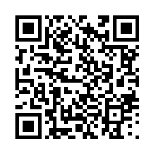 封宜奴被这俩活宝逗的不禁掩唇一笑二维码生成