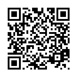 将他让到了旁边的一个单人沙发上坐下二维码生成