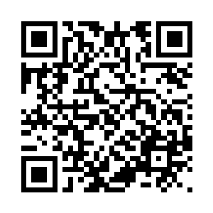 将其中一尊魔躯身上的尸鬼拂拭了开去二维码生成